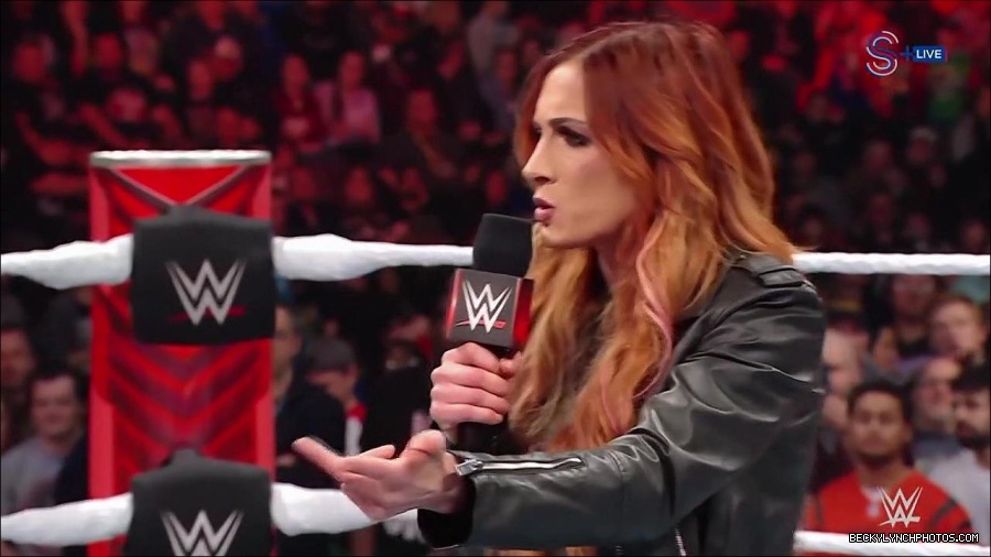 WWE_Monday_Night_RAW_2023_01_16_720p_HDTV_x264-Star_mp4_002710566.jpg