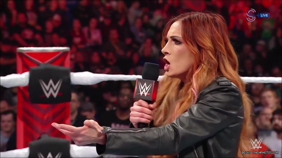 WWE_Monday_Night_RAW_2023_01_16_720p_HDTV_x264-Star_mp4_002711366.jpg