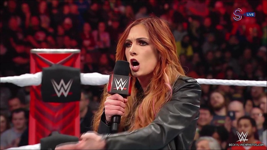WWE_Monday_Night_RAW_2023_01_16_720p_HDTV_x264-Star_mp4_002712966.jpg