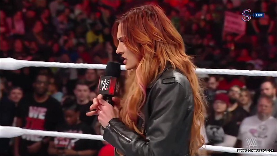 WWE_Monday_Night_RAW_2023_01_16_720p_HDTV_x264-Star_mp4_002741366.jpg