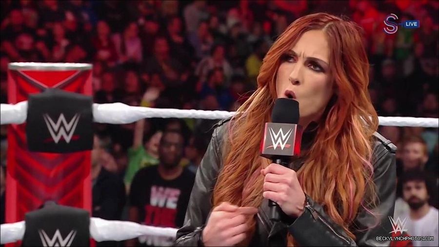 WWE_Monday_Night_RAW_2023_01_16_720p_HDTV_x264-Star_mp4_002744566.jpg