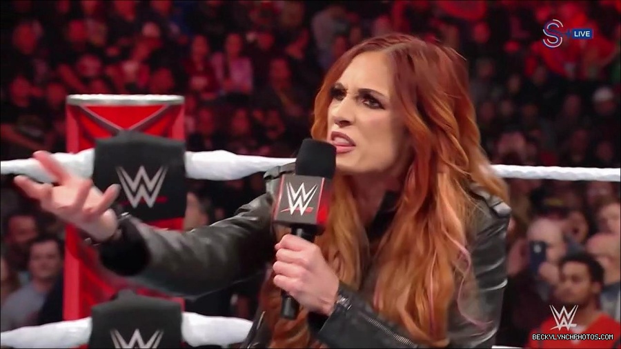 WWE_Monday_Night_RAW_2023_01_16_720p_HDTV_x264-Star_mp4_002751366.jpg