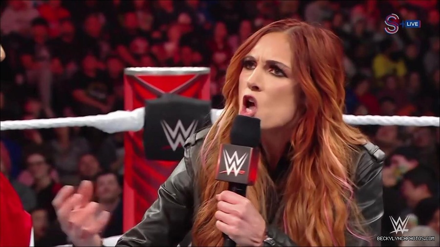 WWE_Monday_Night_RAW_2023_01_16_720p_HDTV_x264-Star_mp4_002752566.jpg