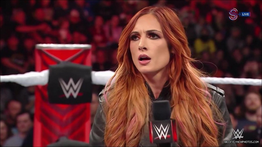 WWE_Monday_Night_RAW_2023_01_16_720p_HDTV_x264-Star_mp4_002760166.jpg