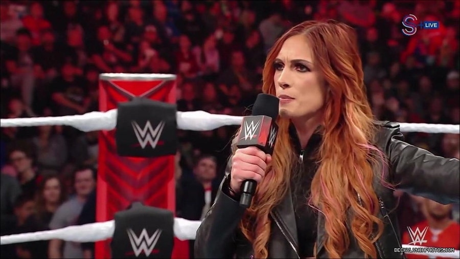 WWE_Monday_Night_RAW_2023_01_16_720p_HDTV_x264-Star_mp4_002772166.jpg