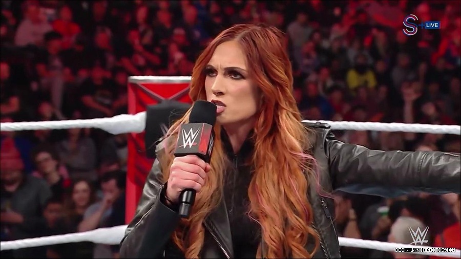WWE_Monday_Night_RAW_2023_01_16_720p_HDTV_x264-Star_mp4_002773366.jpg