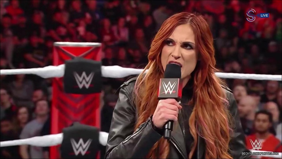 WWE_Monday_Night_RAW_2023_01_16_720p_HDTV_x264-Star_mp4_002778166.jpg
