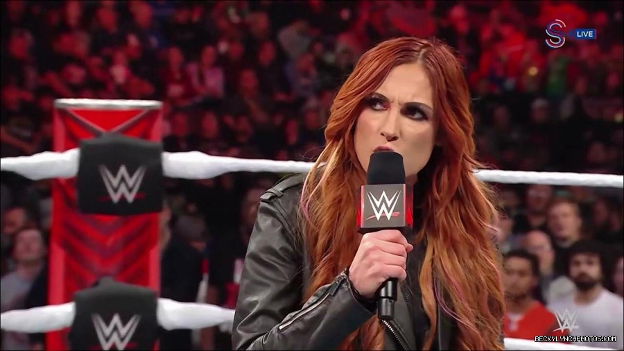 WWE_Monday_Night_RAW_2023_01_16_720p_HDTV_x264-Star_mp4_002778566.jpg