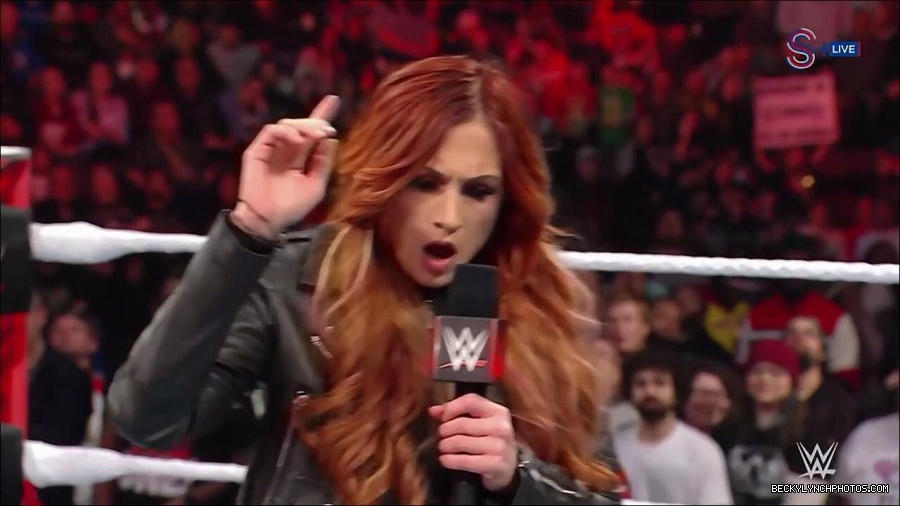 WWE_Monday_Night_RAW_2023_01_16_720p_HDTV_x264-Star_mp4_002783366.jpg