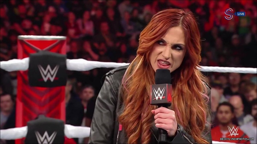 WWE_Monday_Night_RAW_2023_01_16_720p_HDTV_x264-Star_mp4_002787766.jpg