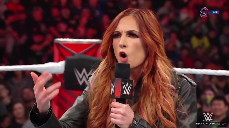 WWE_Monday_Night_RAW_2023_01_16_720p_HDTV_x264-Star_mp4_002802566.jpg