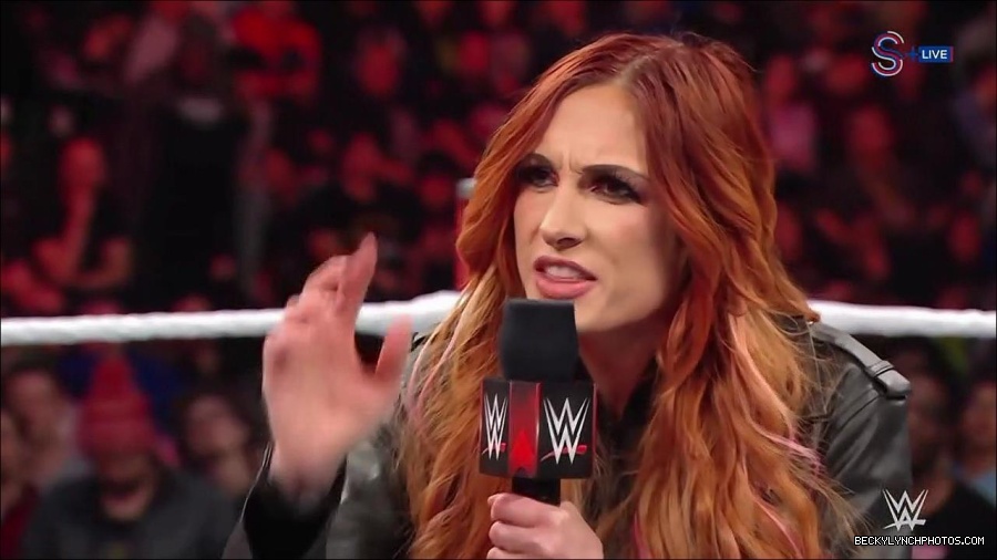 WWE_Monday_Night_RAW_2023_01_16_720p_HDTV_x264-Star_mp4_002804566.jpg