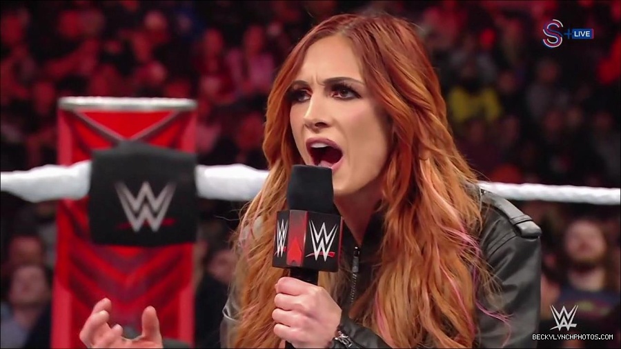 WWE_Monday_Night_RAW_2023_01_16_720p_HDTV_x264-Star_mp4_002812566.jpg