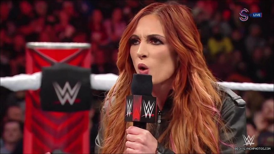 WWE_Monday_Night_RAW_2023_01_16_720p_HDTV_x264-Star_mp4_002813766.jpg