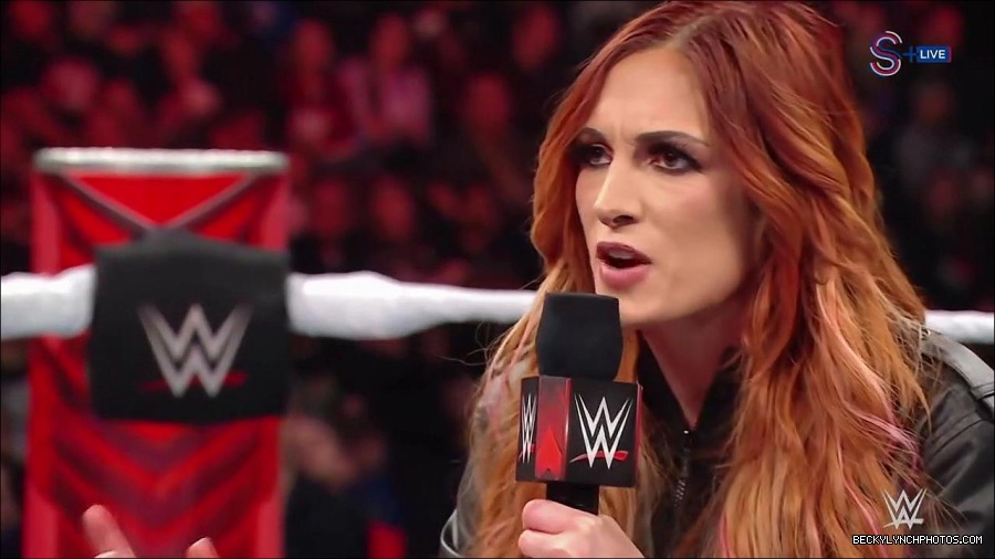 WWE_Monday_Night_RAW_2023_01_16_720p_HDTV_x264-Star_mp4_002814566.jpg