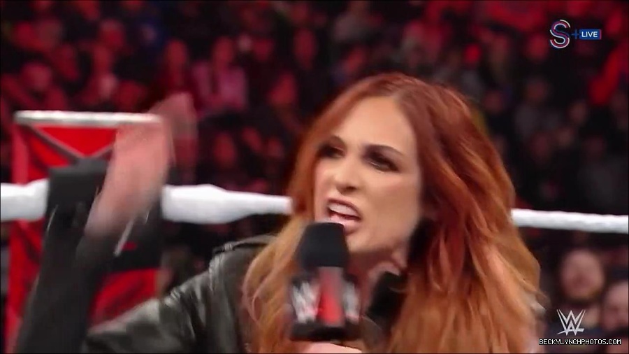 WWE_Monday_Night_RAW_2023_01_16_720p_HDTV_x264-Star_mp4_002818966.jpg