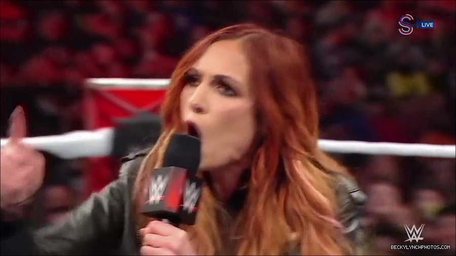 WWE_Monday_Night_RAW_2023_01_16_720p_HDTV_x264-Star_mp4_002819366.jpg