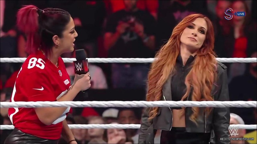 WWE_Monday_Night_RAW_2023_01_16_720p_HDTV_x264-Star_mp4_002846566.jpg
