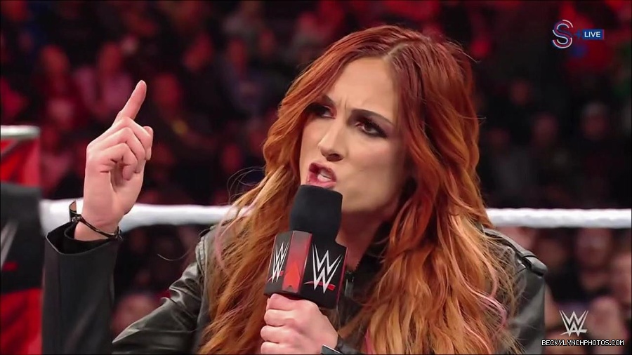 WWE_Monday_Night_RAW_2023_01_16_720p_HDTV_x264-Star_mp4_002853766.jpg
