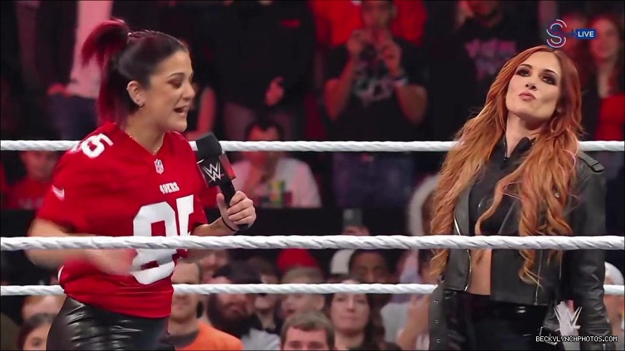 WWE_Monday_Night_RAW_2023_01_16_720p_HDTV_x264-Star_mp4_002872166.jpg