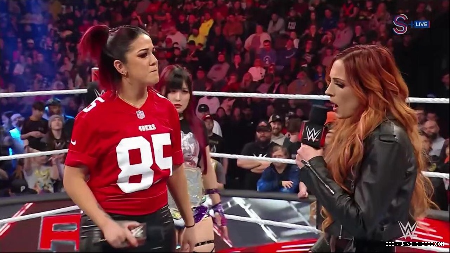 WWE_Monday_Night_RAW_2023_01_16_720p_HDTV_x264-Star_mp4_002878566.jpg
