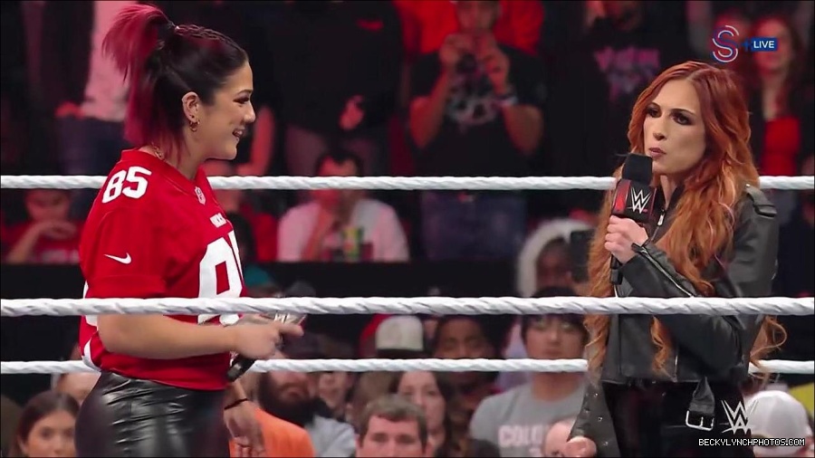 WWE_Monday_Night_RAW_2023_01_16_720p_HDTV_x264-Star_mp4_002882566.jpg