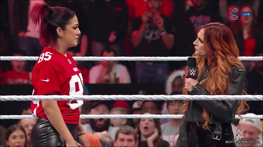 WWE_Monday_Night_RAW_2023_01_16_720p_HDTV_x264-Star_mp4_002887366.jpg