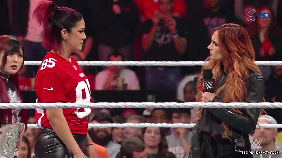 WWE_Monday_Night_RAW_2023_01_16_720p_HDTV_x264-Star_mp4_002893366.jpg