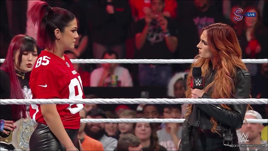 WWE_Monday_Night_RAW_2023_01_16_720p_HDTV_x264-Star_mp4_002894166.jpg