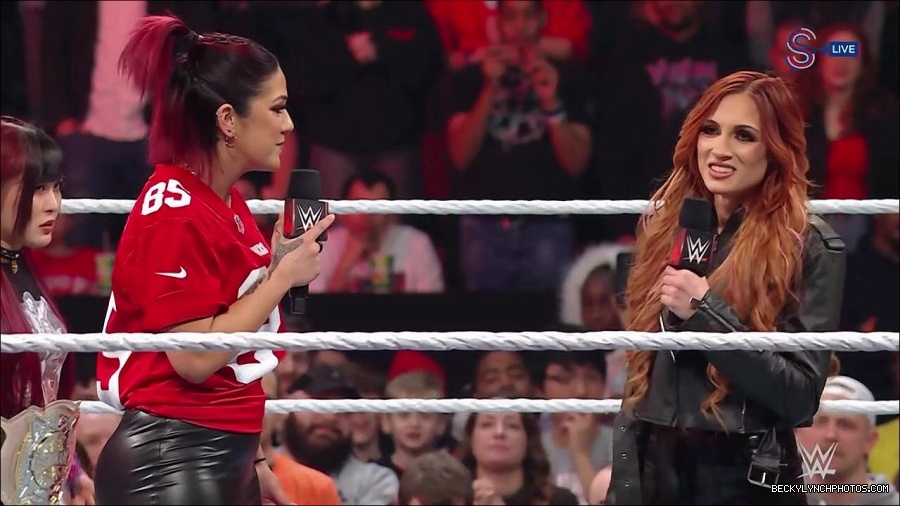 WWE_Monday_Night_RAW_2023_01_16_720p_HDTV_x264-Star_mp4_002899766.jpg
