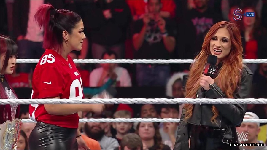 WWE_Monday_Night_RAW_2023_01_16_720p_HDTV_x264-Star_mp4_002900166.jpg