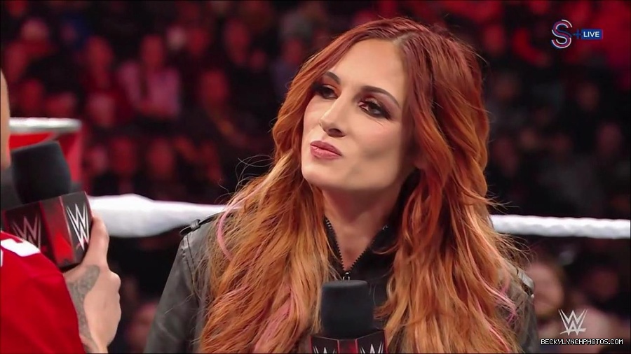 WWE_Monday_Night_RAW_2023_01_16_720p_HDTV_x264-Star_mp4_002904166.jpg