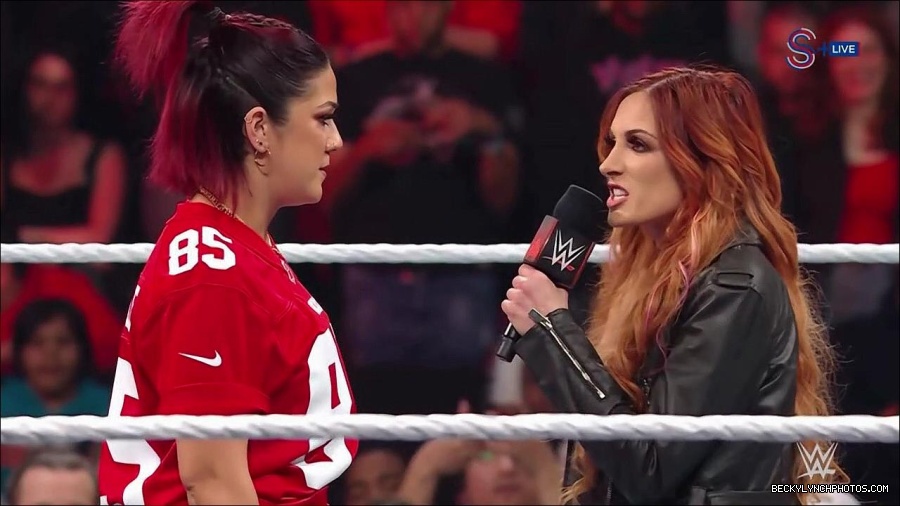 WWE_Monday_Night_RAW_2023_01_16_720p_HDTV_x264-Star_mp4_002911766.jpg