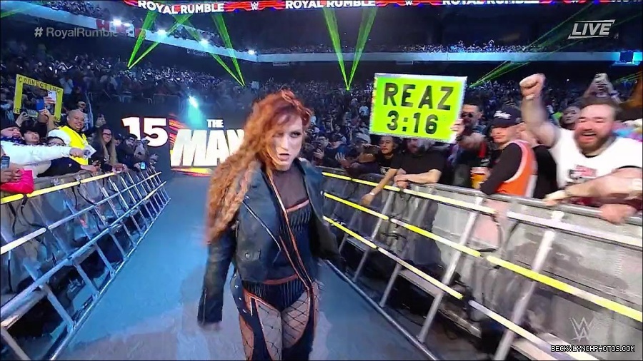 WWE_Royal_Rumble_2023_720p_WEB_h264-HEEL_mp4_009504816.jpg