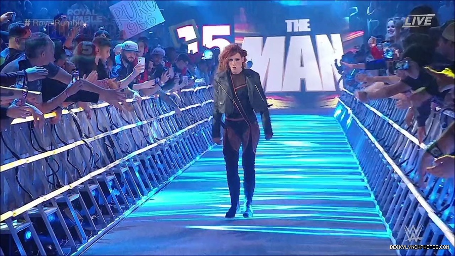 WWE_Royal_Rumble_2023_720p_WEB_h264-HEEL_mp4_009514016.jpg