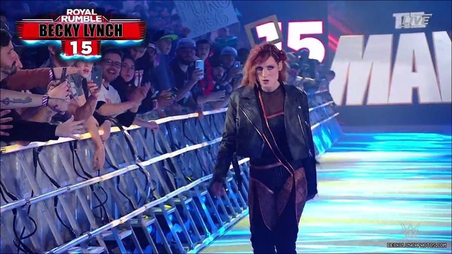 WWE_Royal_Rumble_2023_720p_WEB_h264-HEEL_mp4_009515616.jpg