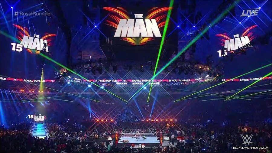 WWE_Royal_Rumble_2023_720p_WEB_h264-HEEL_mp4_009525216.jpg
