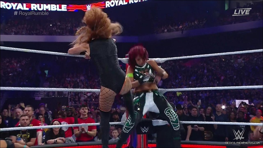 WWE_Royal_Rumble_2023_720p_WEB_h264-HEEL_mp4_009538416.jpg