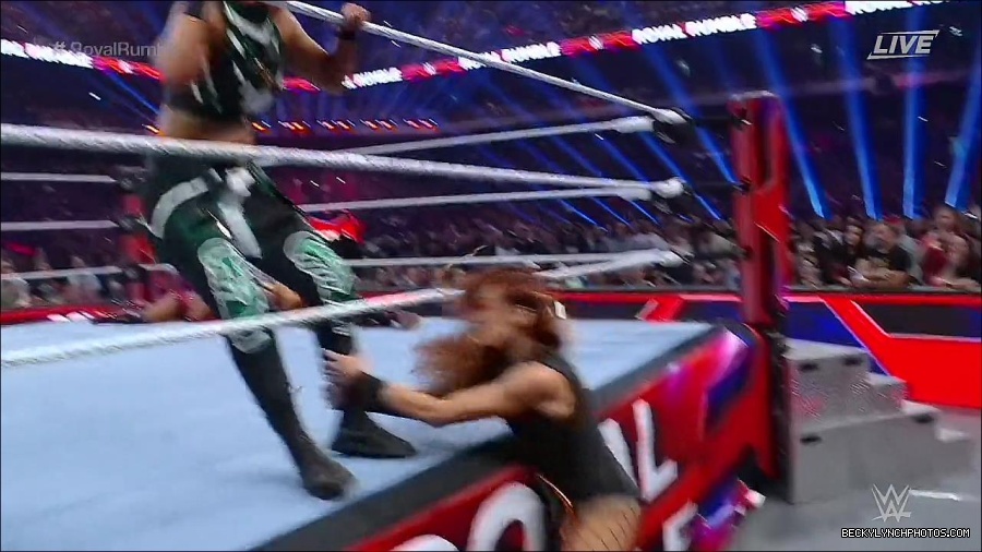 WWE_Royal_Rumble_2023_720p_WEB_h264-HEEL_mp4_009553616.jpg