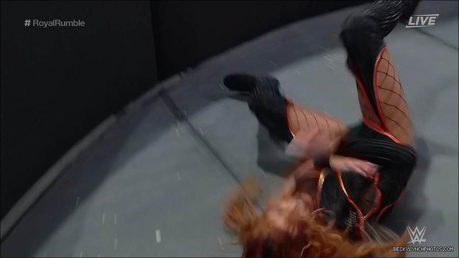 WWE_Royal_Rumble_2023_720p_WEB_h264-HEEL_mp4_009576016.jpg