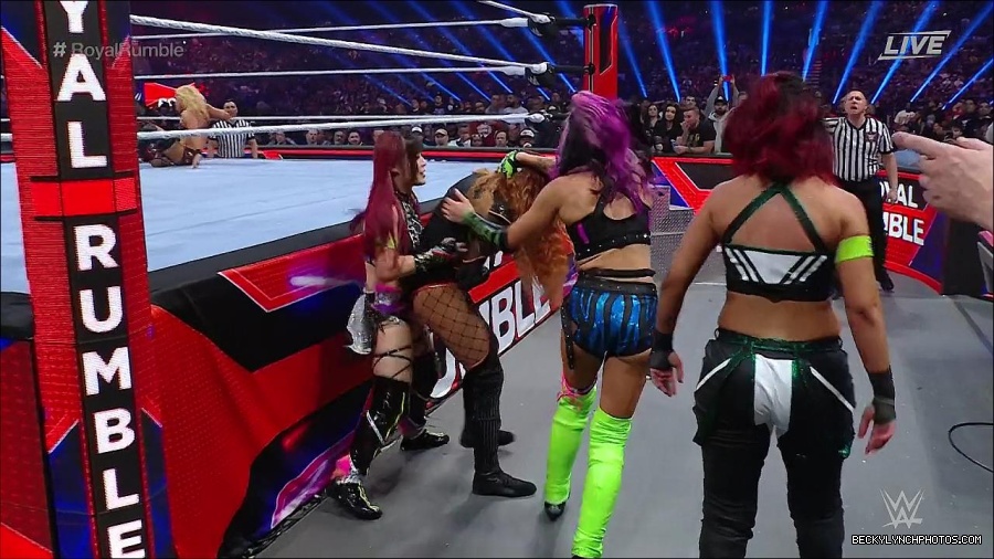 WWE_Royal_Rumble_2023_720p_WEB_h264-HEEL_mp4_009583216.jpg