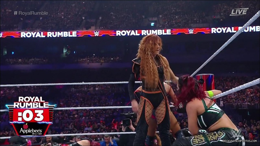 WWE_Royal_Rumble_2023_720p_WEB_h264-HEEL_mp4_010075950.jpg