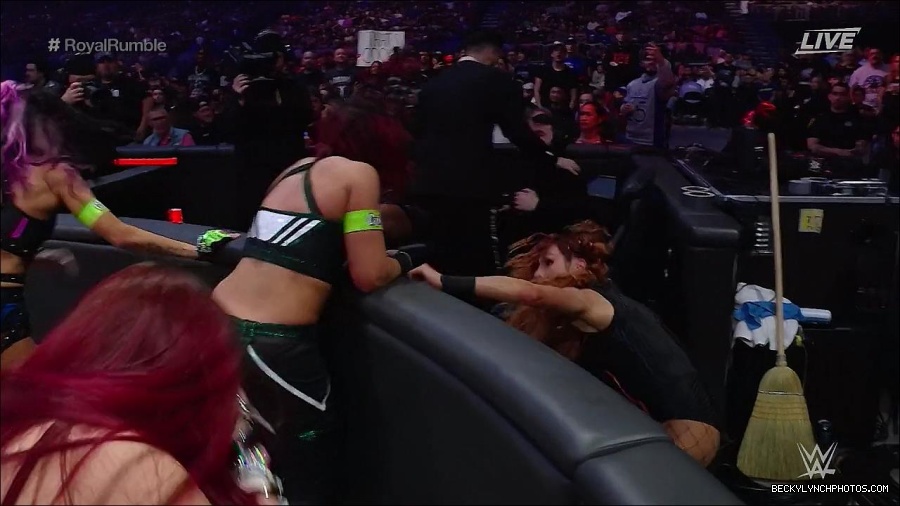 WWE_Royal_Rumble_2023_720p_WEB_h264-HEEL_mp4_010205150.jpg
