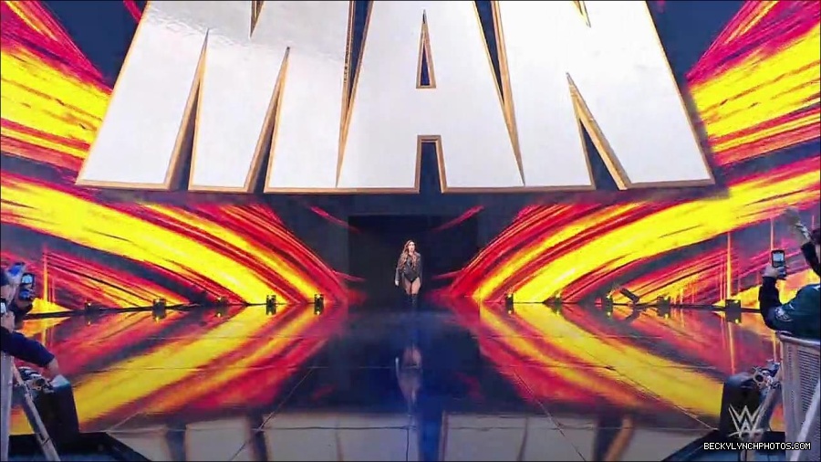 WWE_Monday_Night_RAW_2023_01_23_720p_HDTV_x264-Star_mp4_003886266.jpg