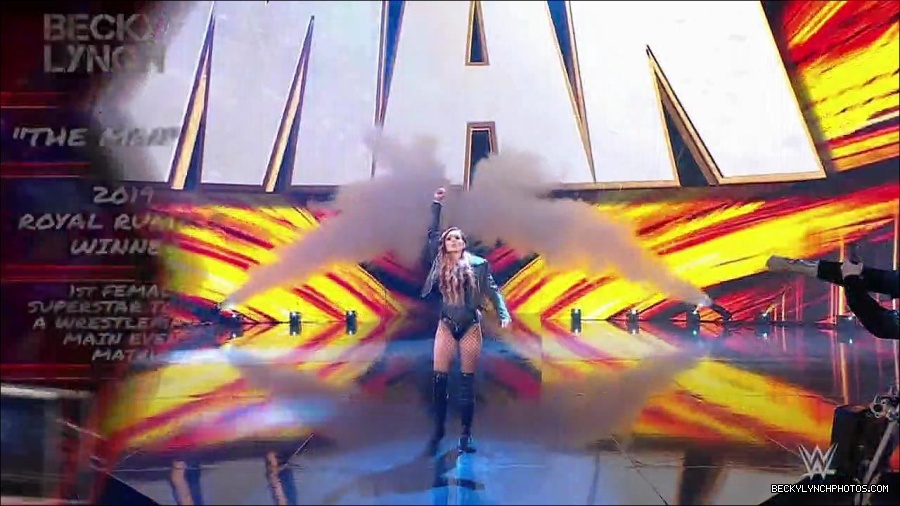 WWE_Monday_Night_RAW_2023_01_23_720p_HDTV_x264-Star_mp4_003891066.jpg