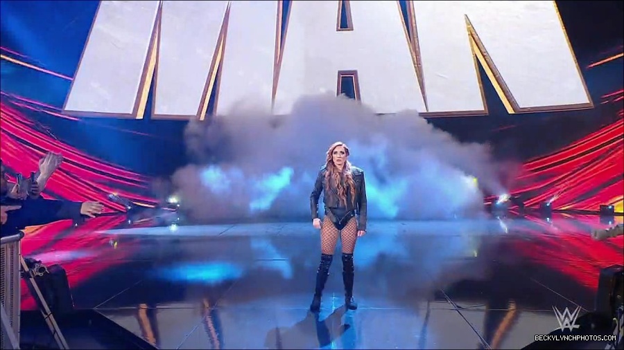 WWE_Monday_Night_RAW_2023_01_23_720p_HDTV_x264-Star_mp4_003899066.jpg