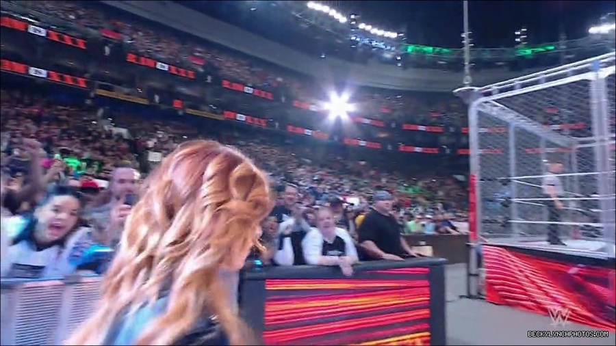 WWE_Monday_Night_RAW_2023_01_23_720p_HDTV_x264-Star_mp4_003906666.jpg