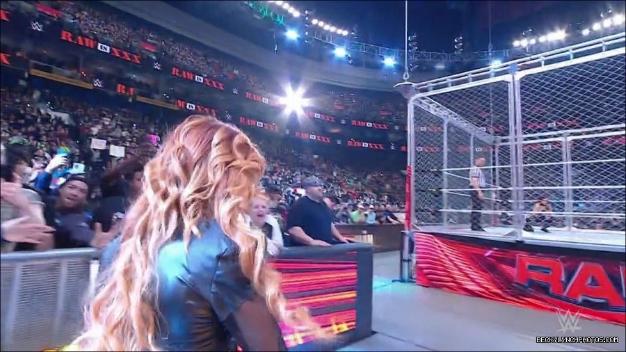 WWE_Monday_Night_RAW_2023_01_23_720p_HDTV_x264-Star_mp4_003907066.jpg