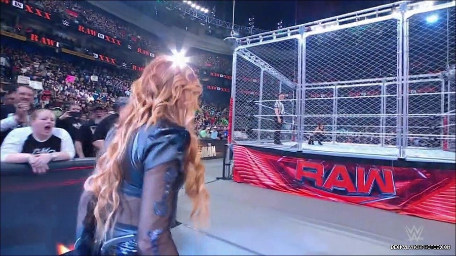 WWE_Monday_Night_RAW_2023_01_23_720p_HDTV_x264-Star_mp4_003908266.jpg