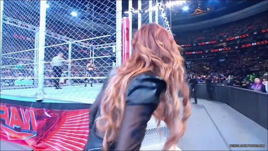 WWE_Monday_Night_RAW_2023_01_23_720p_HDTV_x264-Star_mp4_003917066.jpg